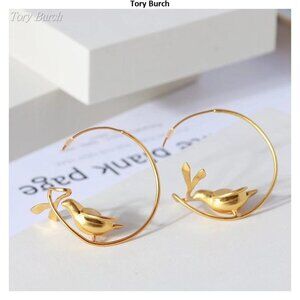 Tory Burch matte gold earrings